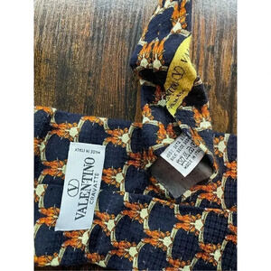 valentino cravatte tucan print neck tie silk